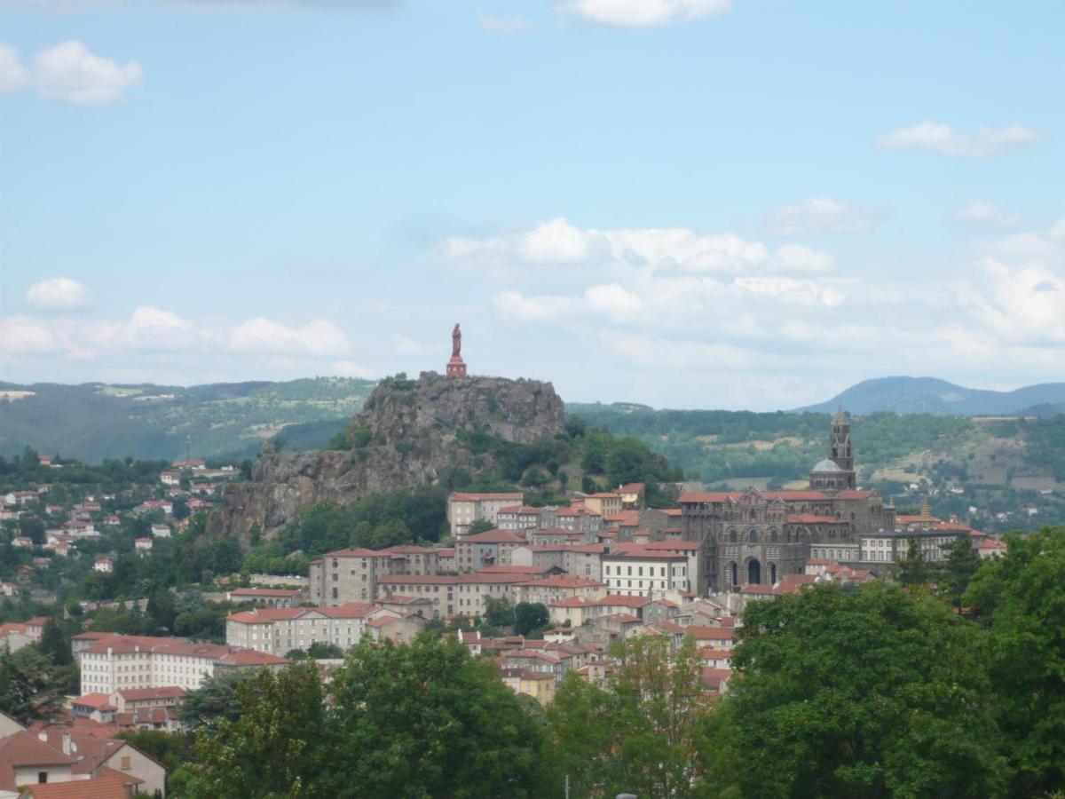 Le Petit St Jacques Apartman Le Puy-en-Velay Kültér fotó