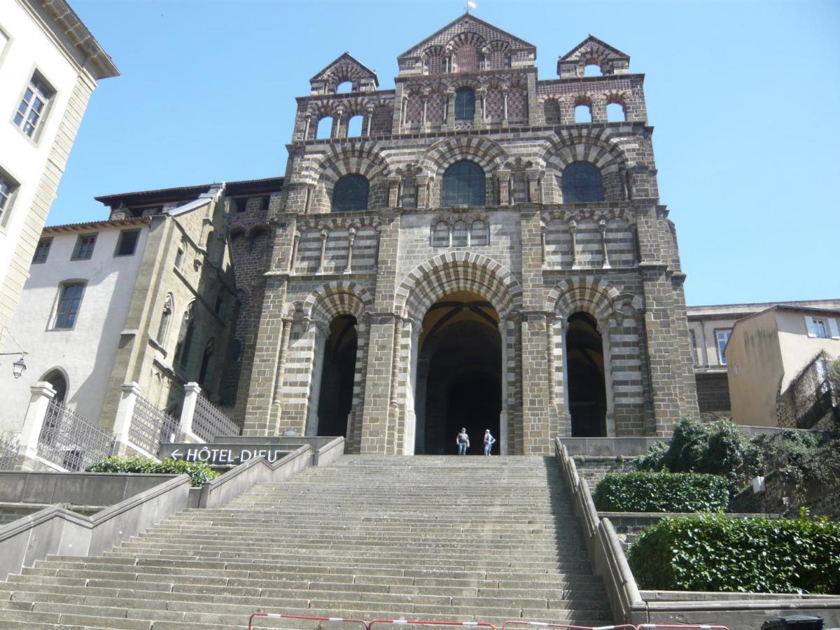 Le Petit St Jacques Apartman Le Puy-en-Velay Kültér fotó
