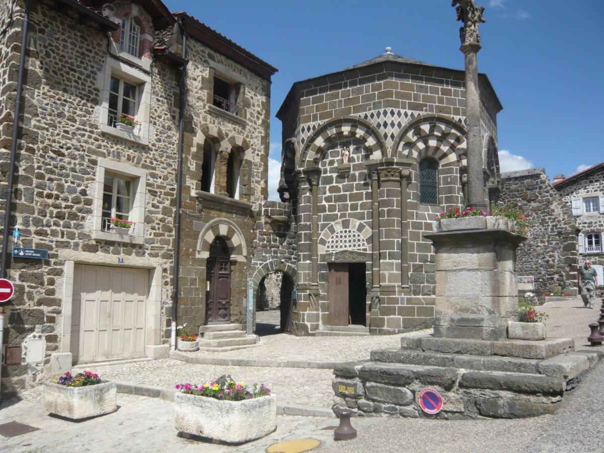 Le Petit St Jacques Apartman Le Puy-en-Velay Kültér fotó