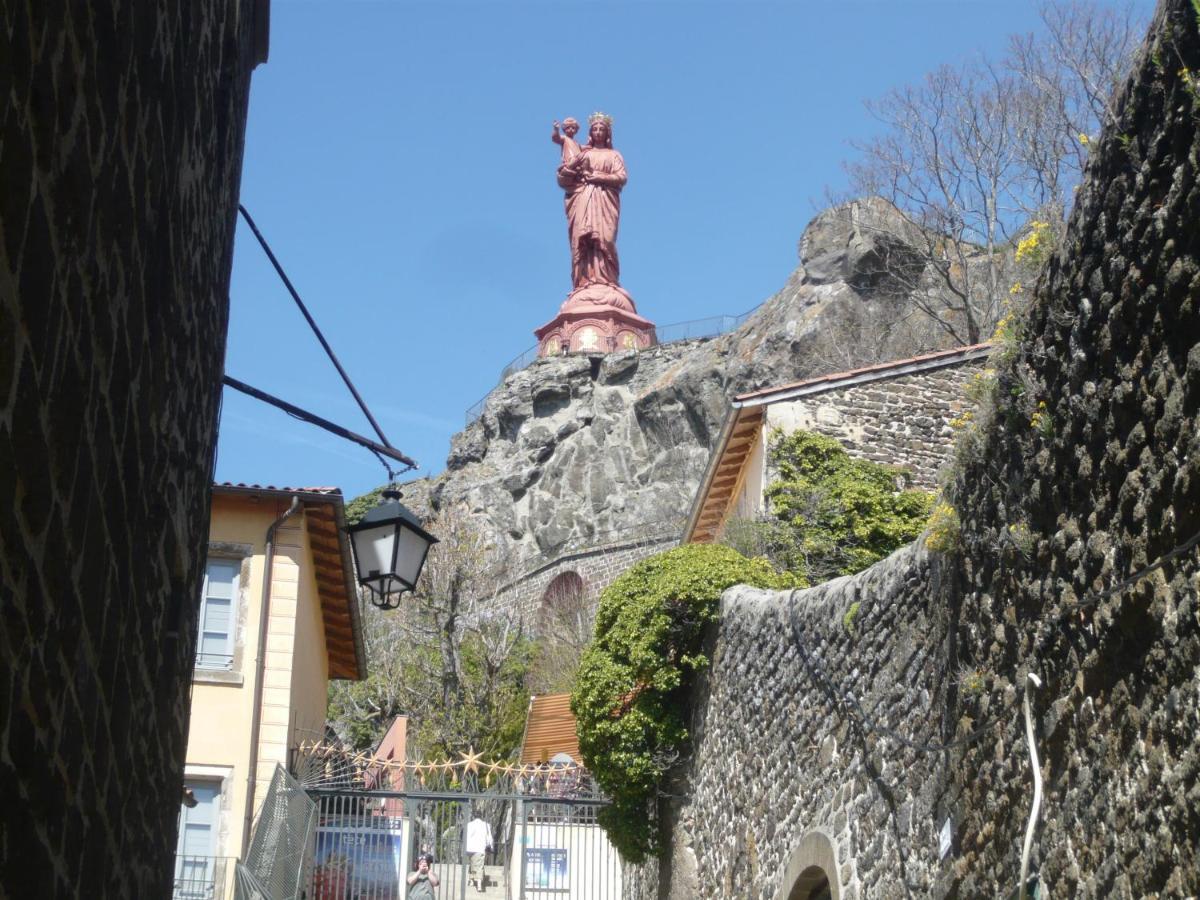 Le Petit St Jacques Apartman Le Puy-en-Velay Kültér fotó